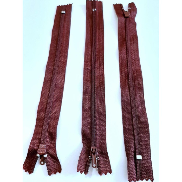 Блискавка напівпотайна 18см/20см бордового кольору