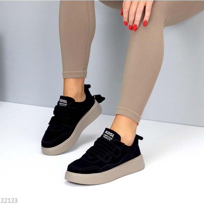 Кеди жіночі натуральна замша чорні 36,37,38,41р