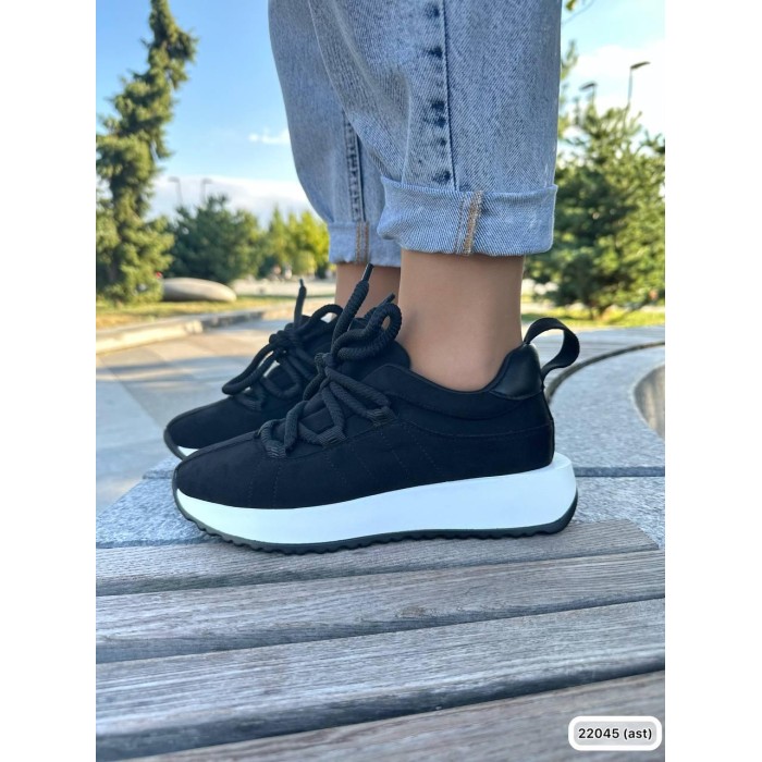 Кросівки жіночі екозамша/текстиль колір чорний 37,39р.