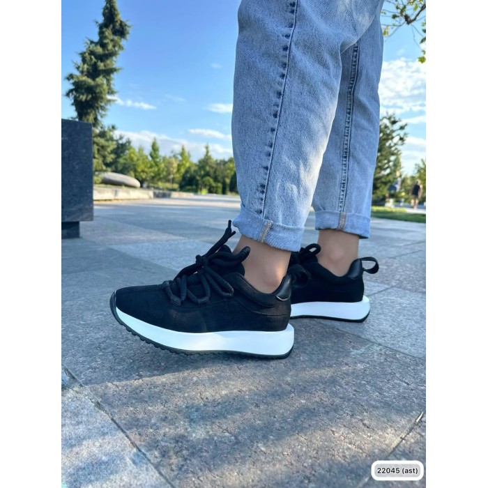 Кросівки жіночі екозамша/текстиль колір чорний 37,39р.