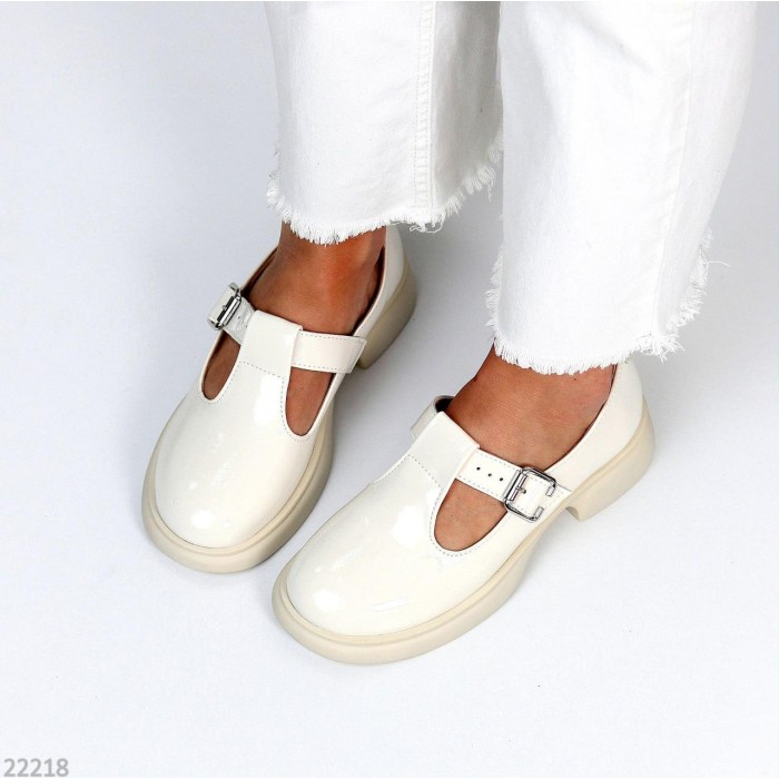 Туфли жіночі натуральна шкіра колір-молочний 38,41р