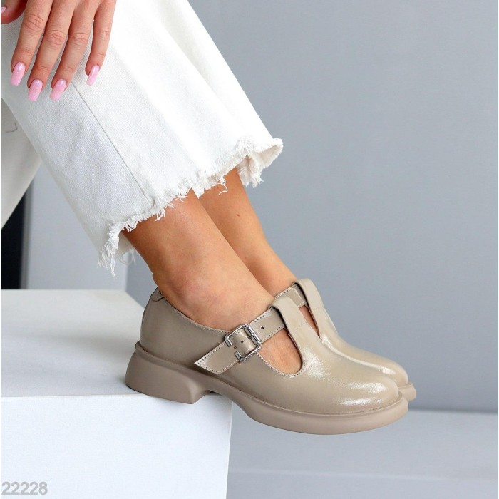 Туфли жіночі натуральна шкіра колір беж 37.41р