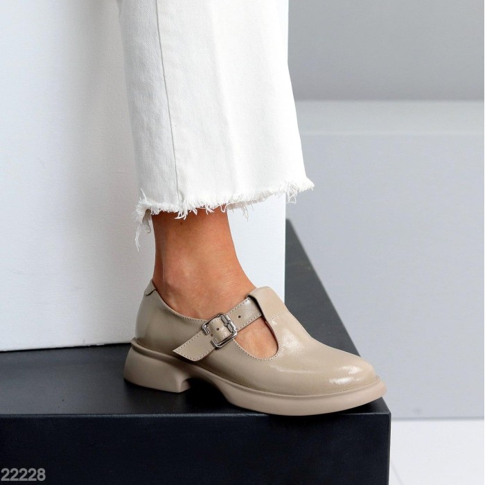 Туфли жіночі натуральна шкіра колір беж 37.41р