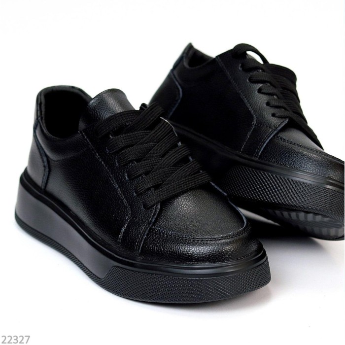 Кеди жіночі натуральна шкіра чорні 37,38,40р.