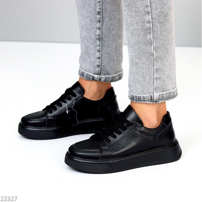 Кеди жіночі натуральна шкіра чорні 37,38,40р.