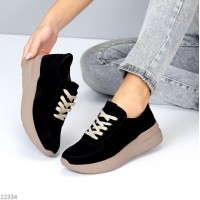 Кросівки жіночі натуральна замша колір-чорний 39р