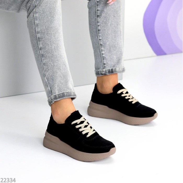 Кросівки жіночі натуральна замша колір-чорний 39р