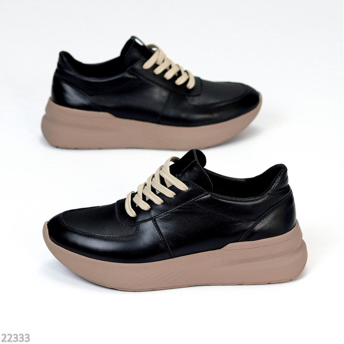 Кросівки жіночі натуральна шкіра чорні 37р