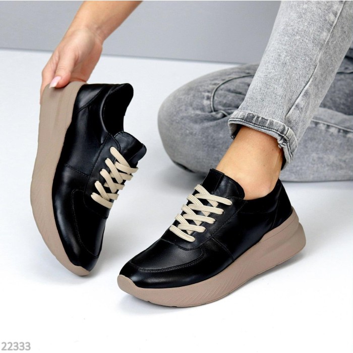 Кросівки жіночі натуральна шкіра чорні 37р