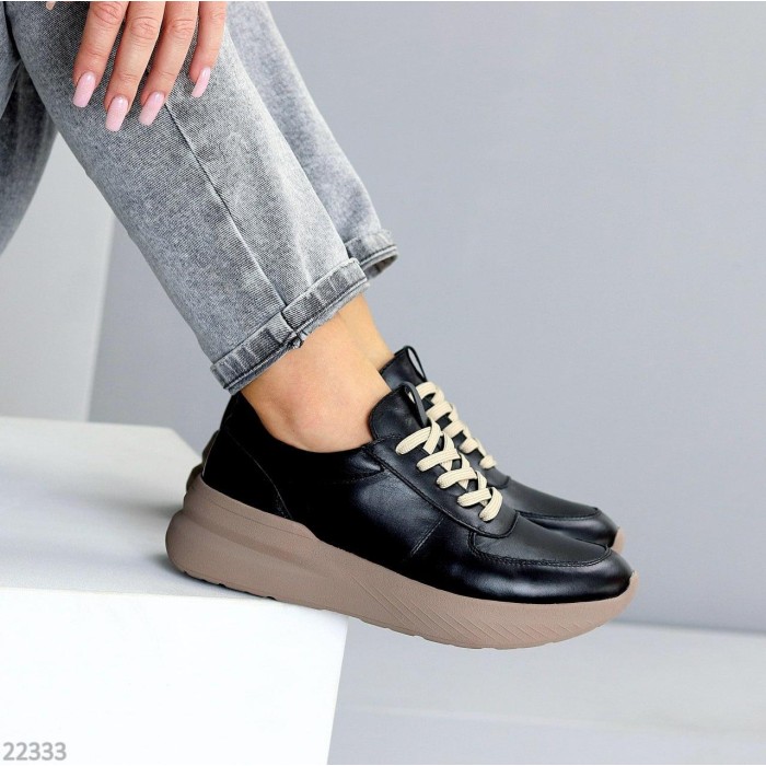 Кросівки жіночі натуральна шкіра чорні 37р