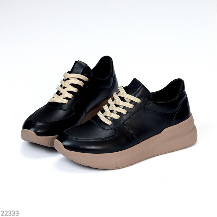 Кросівки жіночі натуральна шкіра чорні 37р