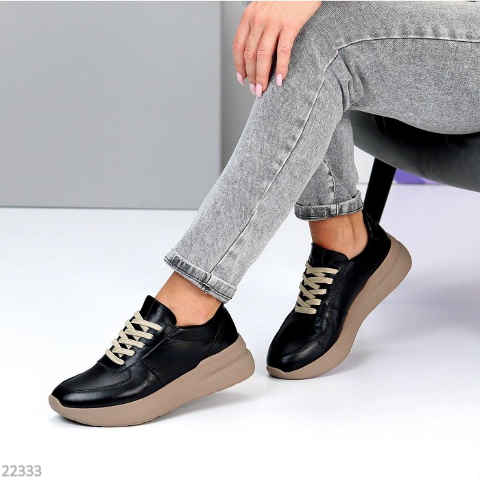 Кросівки жіночі натуральна шкіра чорні 37р