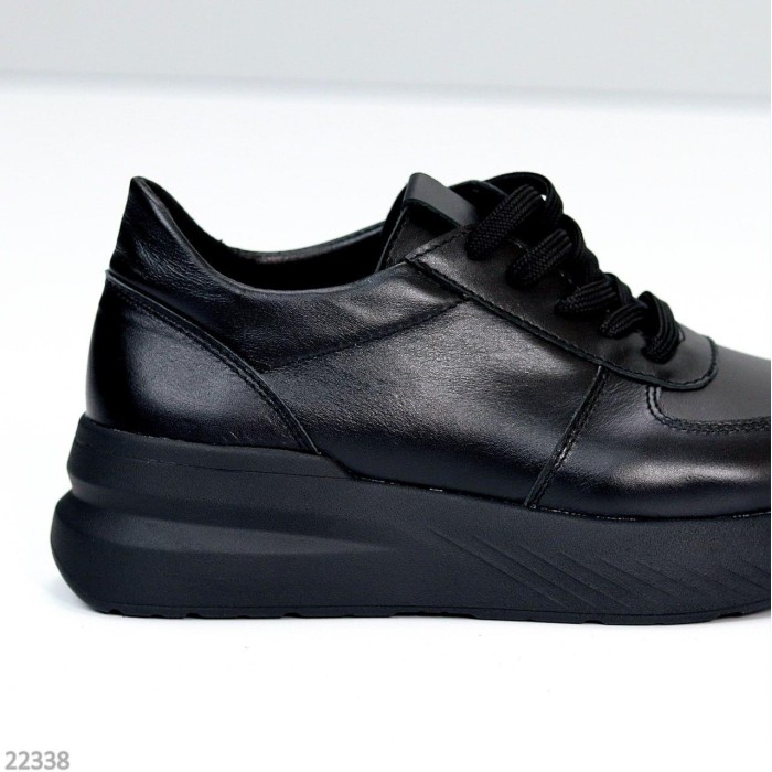 Кросівки жіночі натуральна шкіра чорні 37,41р