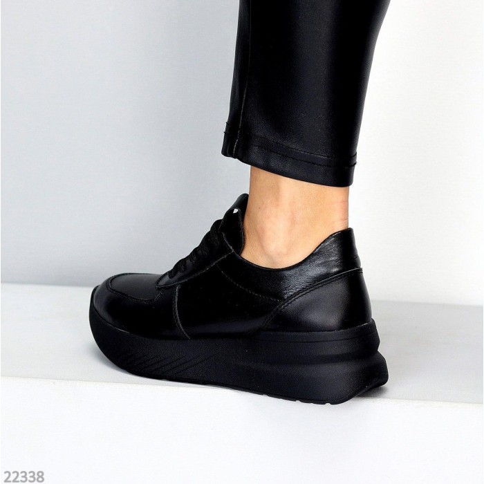 Кросівки жіночі натуральна шкіра чорні 37,41р