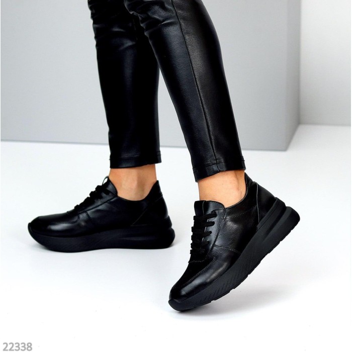 Кросівки жіночі натуральна шкіра чорні 37,41р