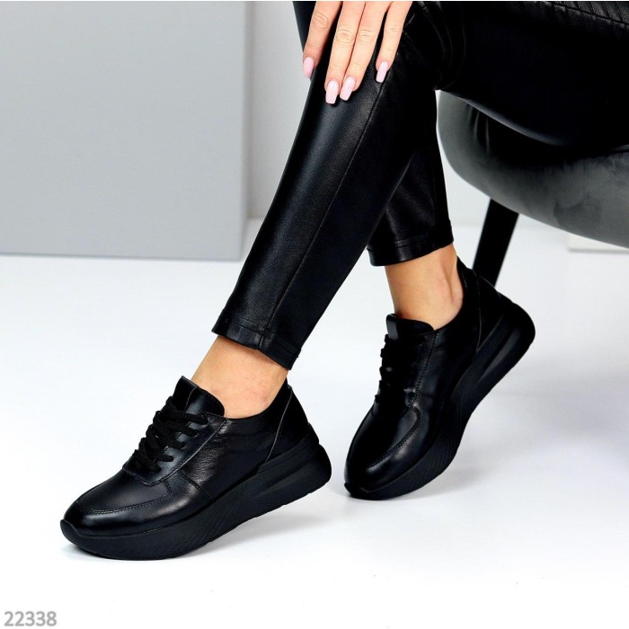 Кросівки жіночі натуральна шкіра чорні 37,41р