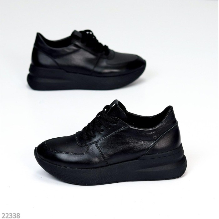 Кросівки жіночі натуральна шкіра чорні 37,41р