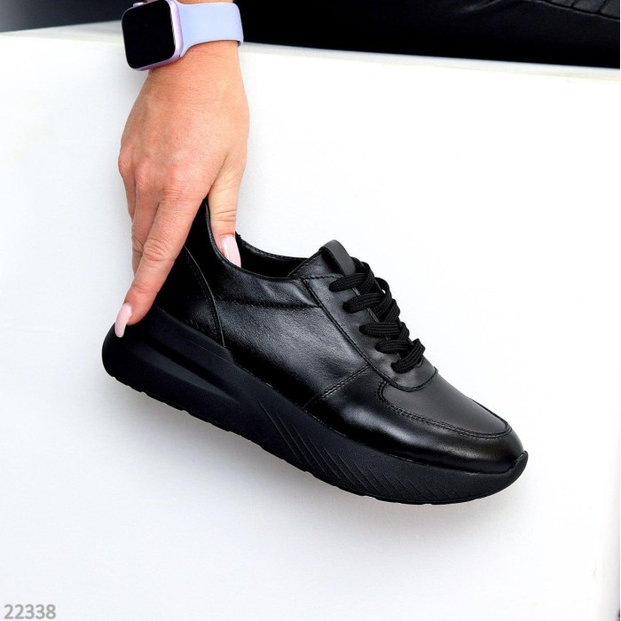 Кросівки жіночі натуральна шкіра чорні 37,41р