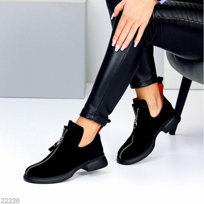 Кросівки жіночі натуральна замша колір-чорний 37,39,40р