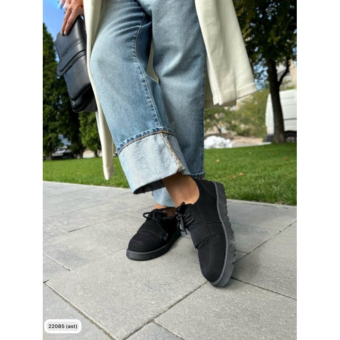 Туфлі жіночі з натуральної замши чорні демі 39,40р