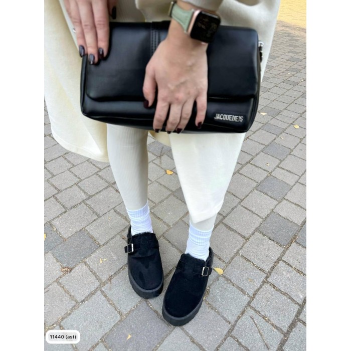 Уггі/Тапулі жіночі Еко замша колір чорний на 37,39р