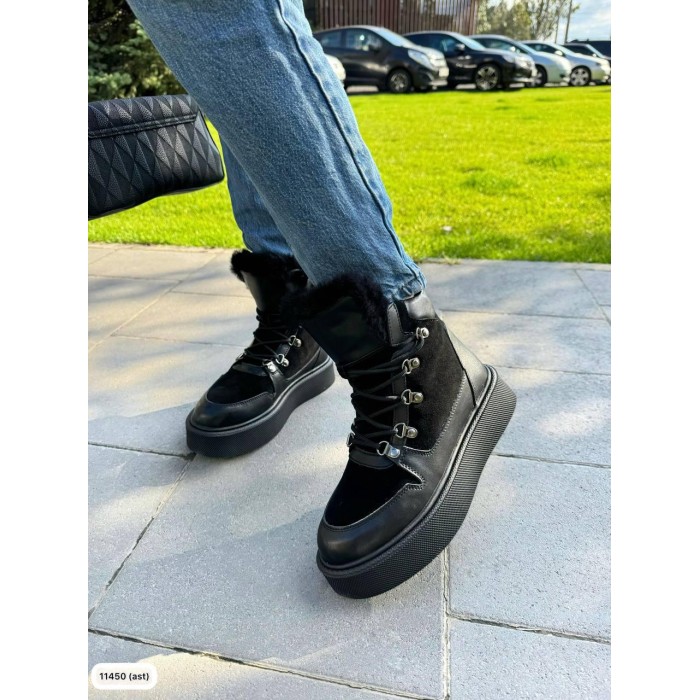 Черевики жіночі утеплені натуральна замша чорні 39,40р