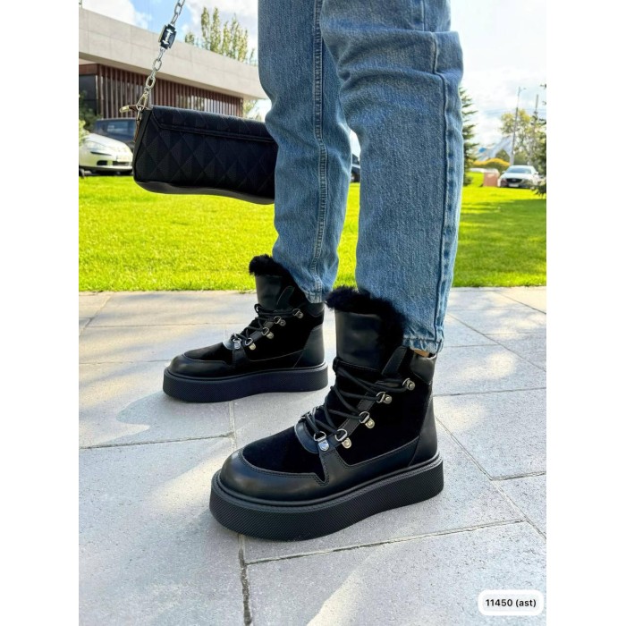 Черевики жіночі утеплені натуральна замша чорні 39,40р