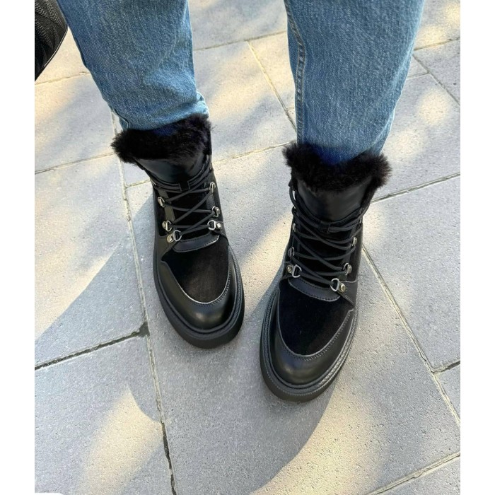 Черевики жіночі утеплені натуральна замша чорні 39,40р