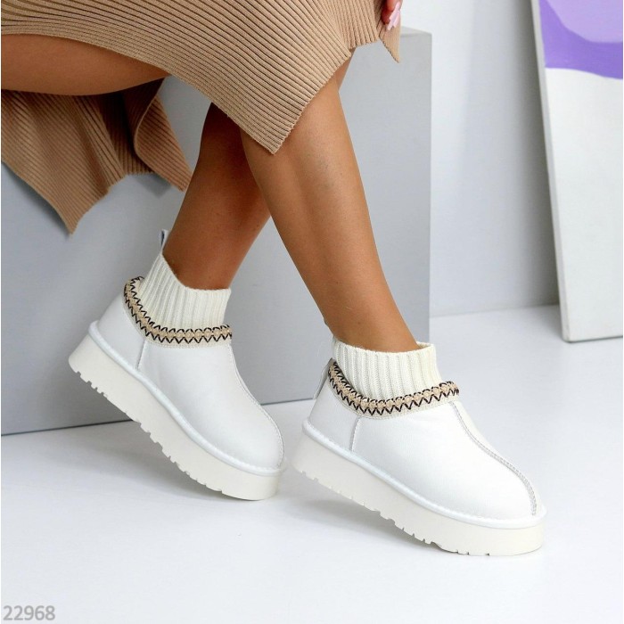 Уггі жіночі білі натуральна шкіра зима 36,37,40,41р.