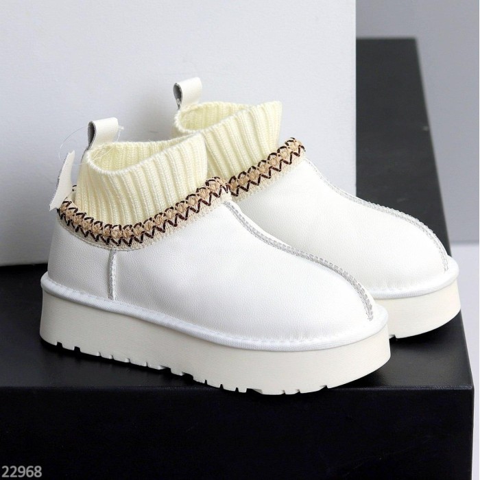 Уггі жіночі білі натуральна шкіра зима 36,37,40,41р.