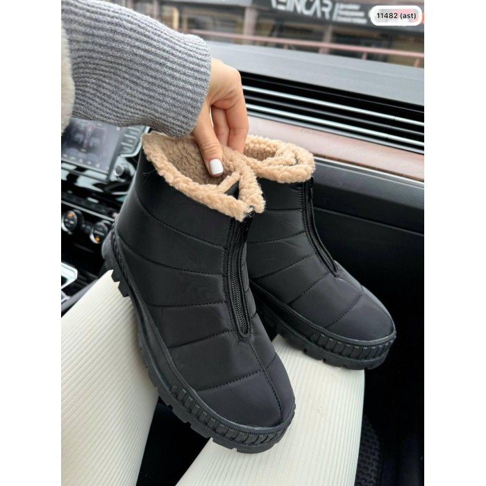 Дутики жіночі водовідштовхувальна плащівка чорні зима 36р