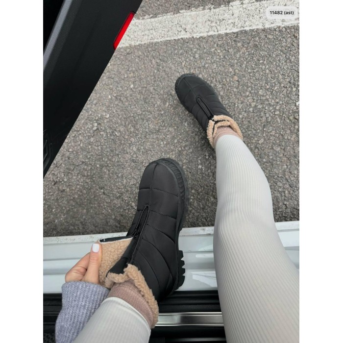 Дутики жіночі водовідштовхувальна плащівка чорні зима 36р