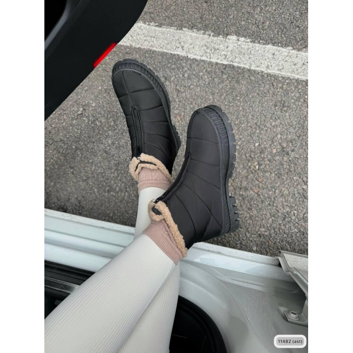 Дутики жіночі водовідштовхувальна плащівка чорні зима 36р