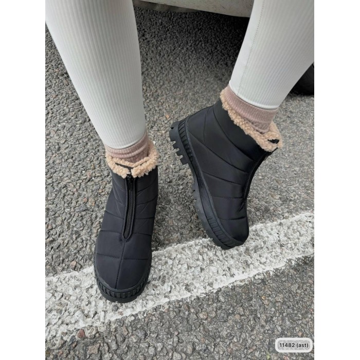 Дутики жіночі водовідштовхувальна плащівка чорні зима 36р