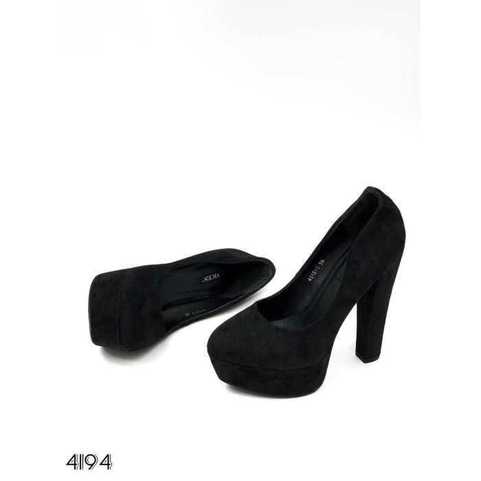 Туфлі жіночі на стійкому підборі еко-замша колір чорний 35р