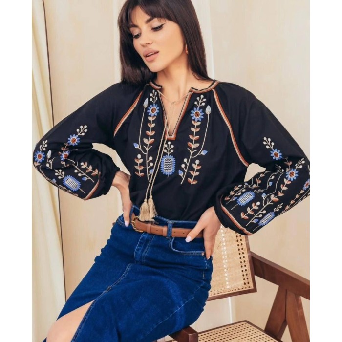 Вишиванка жіноча бавовна чорна Туреччина  S M L