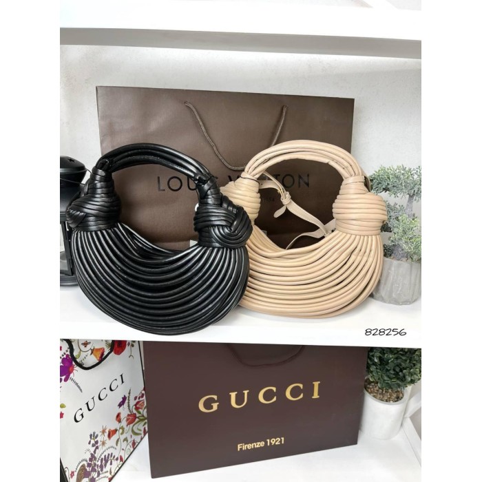 Сумка жіноча з натуральної шкіри Чорна