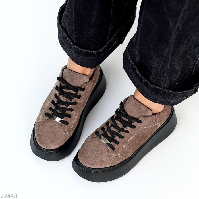 Кроссовки женские натуральная замша цвет беж 37р