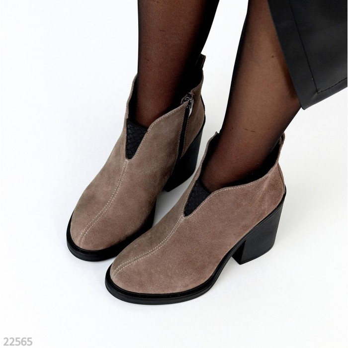 Ботильйони жіночі натуральна-шкіра колір-беж демі 36,37,38,40р