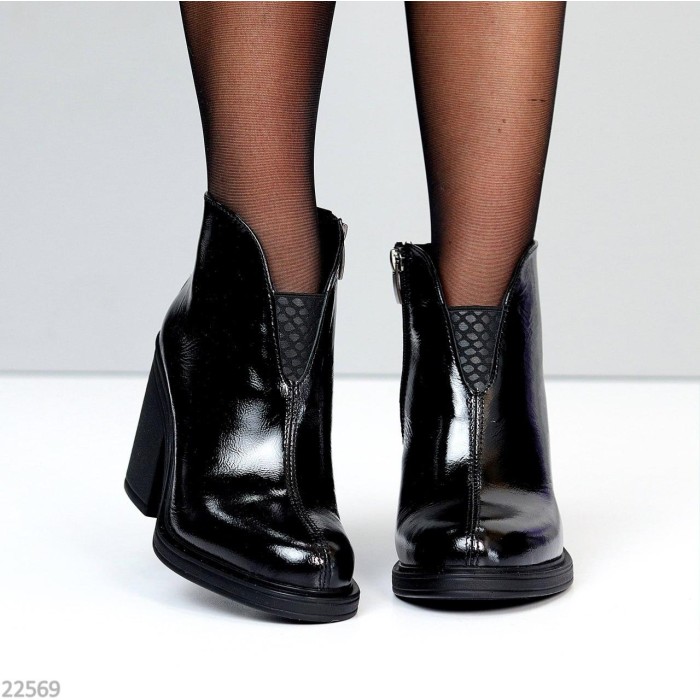 Ботильйони жіночі з натуральної шкіри коліри чорний демі 36,37р