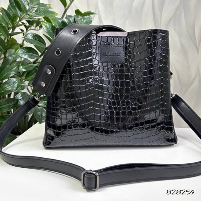 Сумка жіноча 3 відділення екошкіра Чорна; Чорний рептилія; Шоколад рептилія