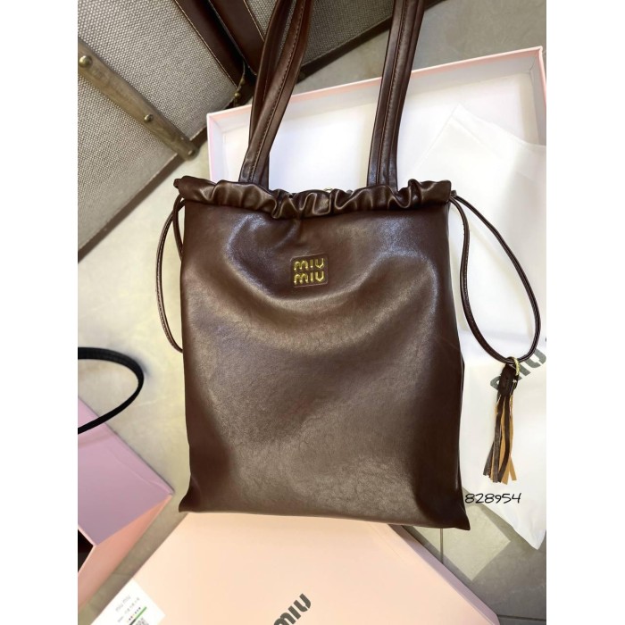 Сумка жіноча мішечок натуральна шкіра Шоколад