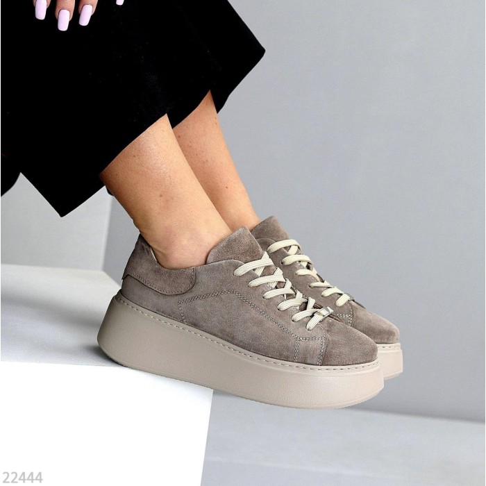 Кросівки жіночі натуральна замша колір-бежевий 40р