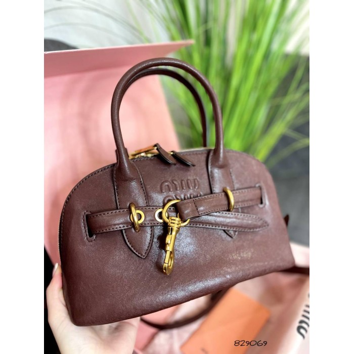 Сумка жіноча з зустрічною змійкою  натуральна шкіра Чорна, Шоколад, Бургунді