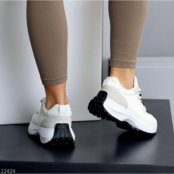 Кроссівки жіночи еко-шкіра/еко-замша білі на 37,38,39,40р