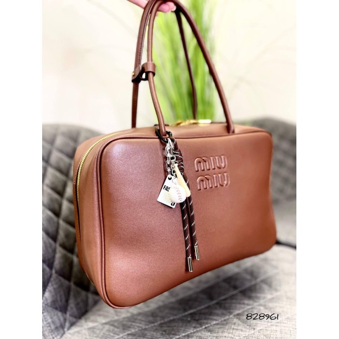 Сумка жіноча МіуМіу біг з брелком натуральна шкіра Кемел