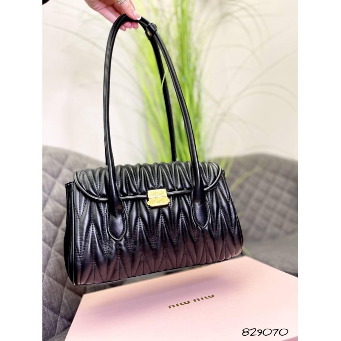 Сумка жіноча МіуМіу натуральна шкіра Чорна