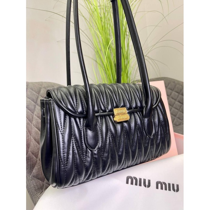 Сумка жіноча МіуМіу натуральна шкіра Чорна