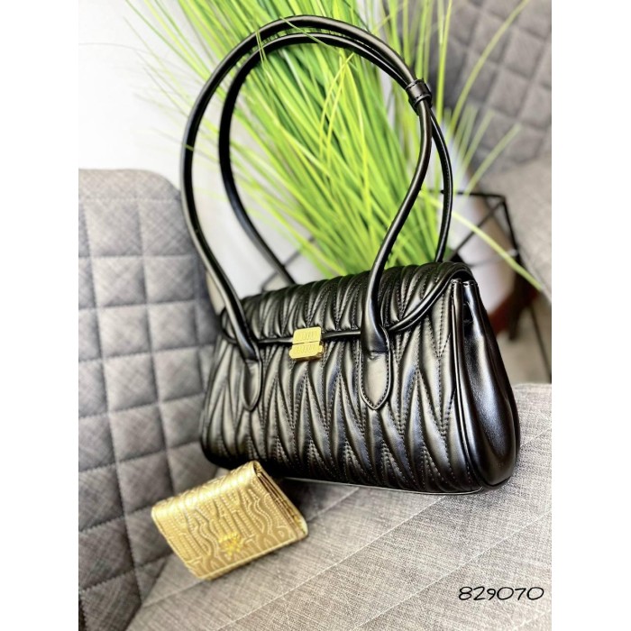 Сумка жіноча МіуМіу натуральна шкіра Чорна