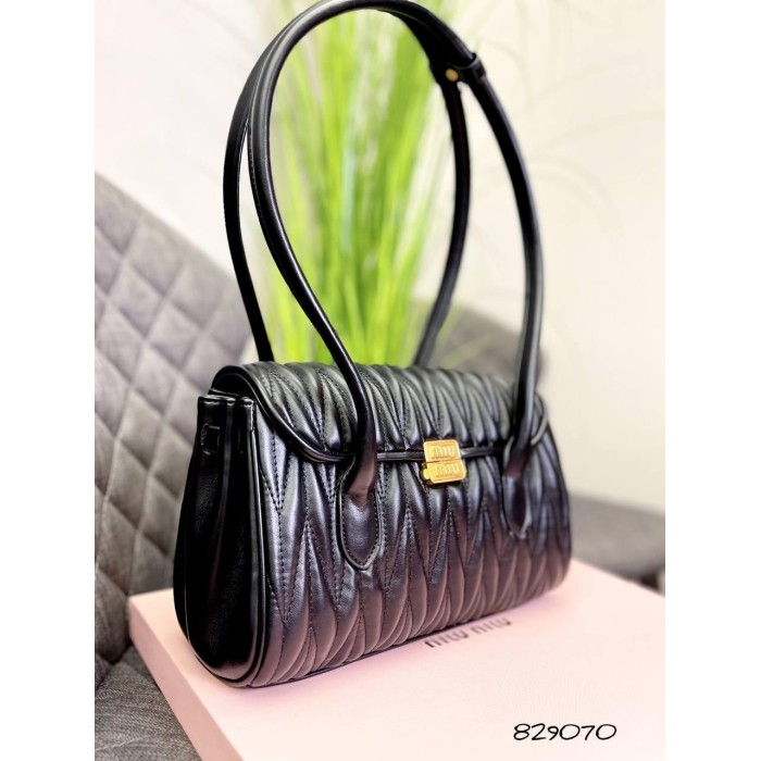 Сумка жіноча МіуМіу натуральна шкіра Чорна